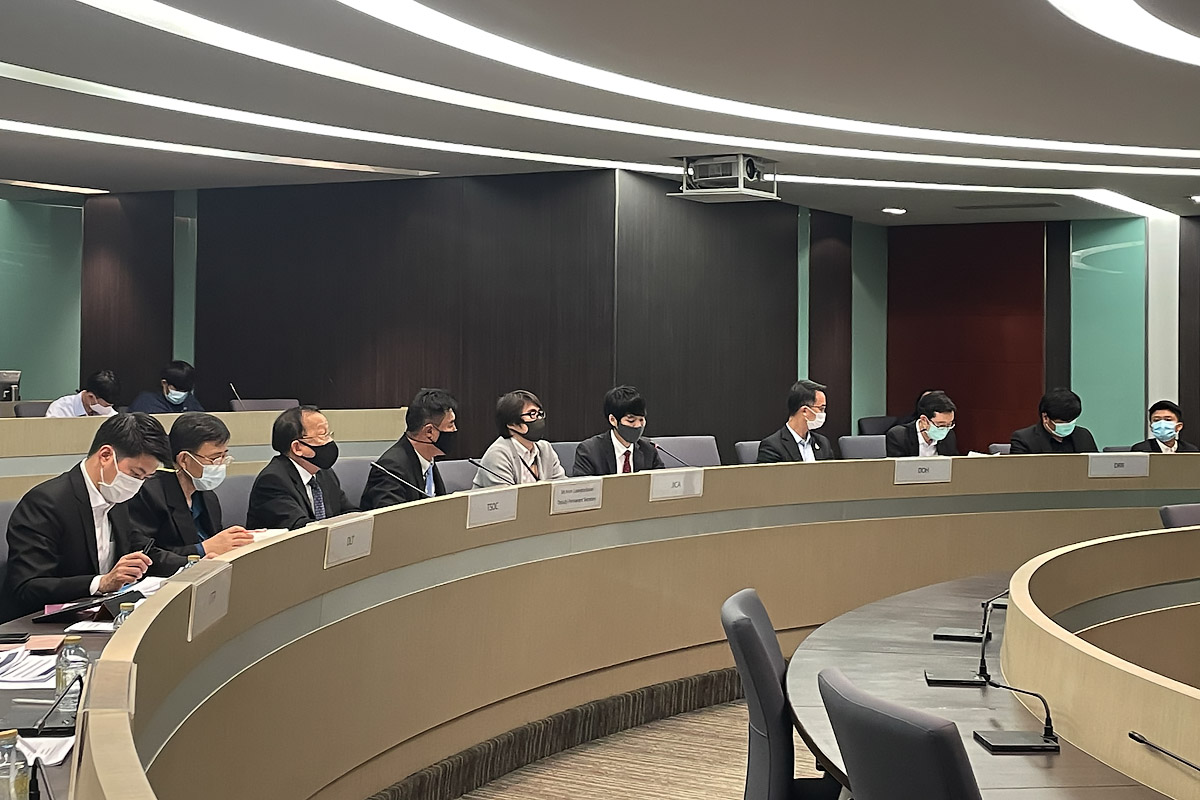 写真:プロジェクト調整グループ会議(タイ側)の模様